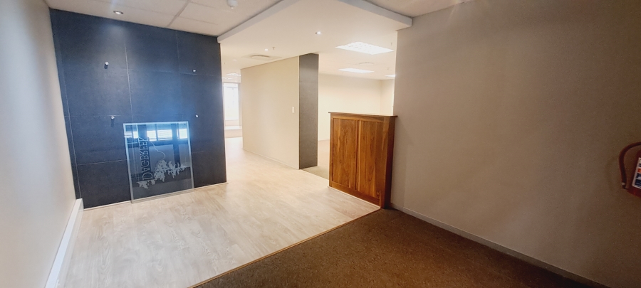 Commercial Property for Sale in Rosenpark Western Cape